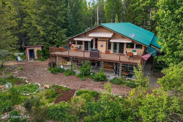 446 Hummingbird Dr, Sandpoint, ID 83864