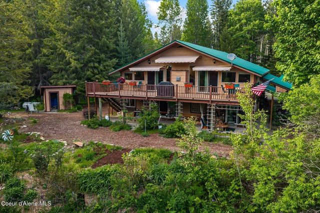 446 Hummingbird Dr, Sandpoint, ID 83864