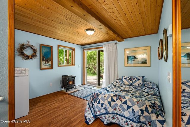 446 Hummingbird Dr, Sandpoint, ID 83864