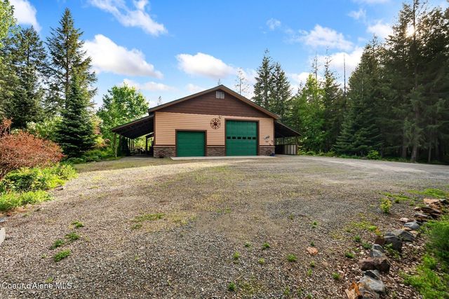 446 Hummingbird Dr, Sandpoint, ID 83864