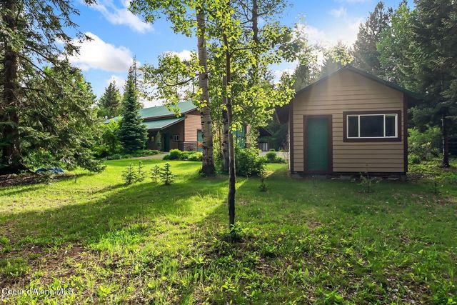 446 Hummingbird Dr, Sandpoint, ID 83864