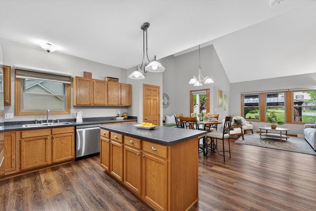 1631 Rolling Green DRIVE, Mount Pleasant, WI 53406