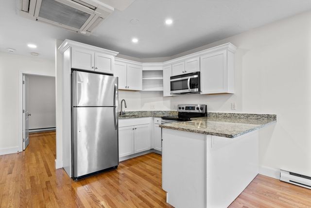 754 Huntington Ave 5, Boston, MA 02115