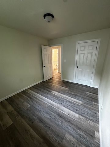 2323 S Olympia Street, Tulsa, OK 74107