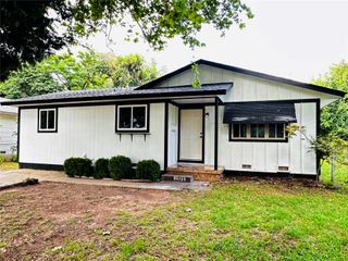 2323 S Olympia Street, Tulsa, OK 74107