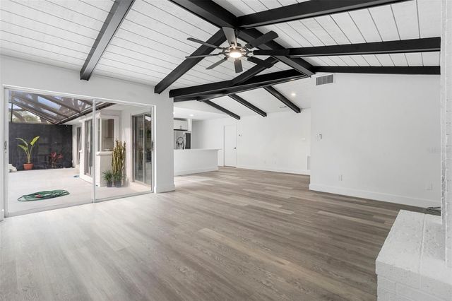 5047 JAMAICA CIRCLE 12, Orlando, FL 32808