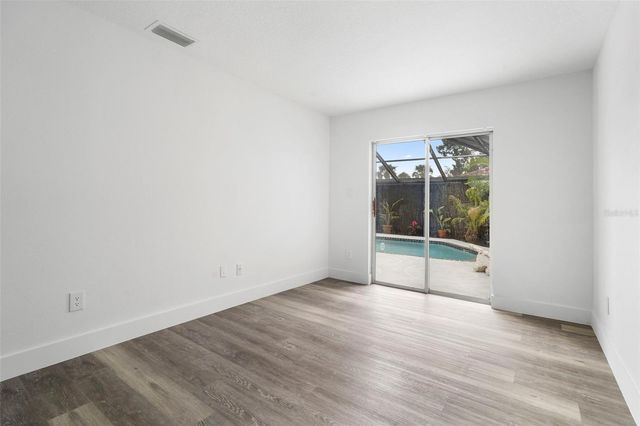 5047 JAMAICA CIRCLE 12, Orlando, FL 32808