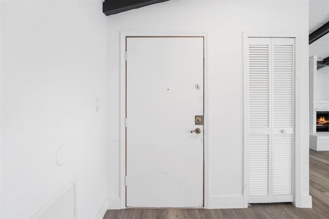 5047 JAMAICA CIRCLE 12, Orlando, FL 32808