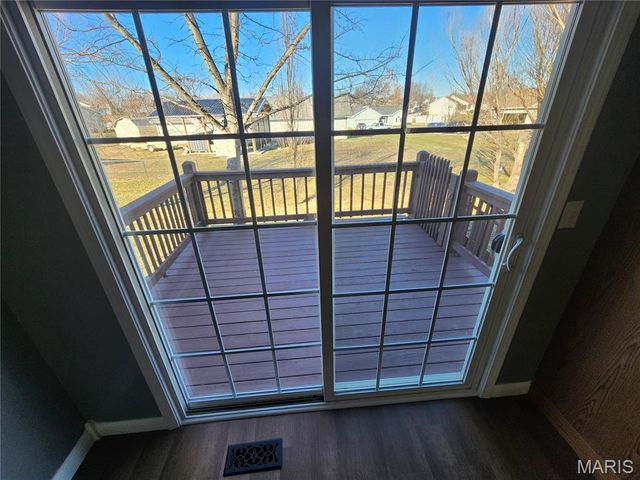 96 Fox Drive, Farmington, MO 63640