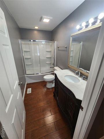 96 Fox Drive, Farmington, MO 63640