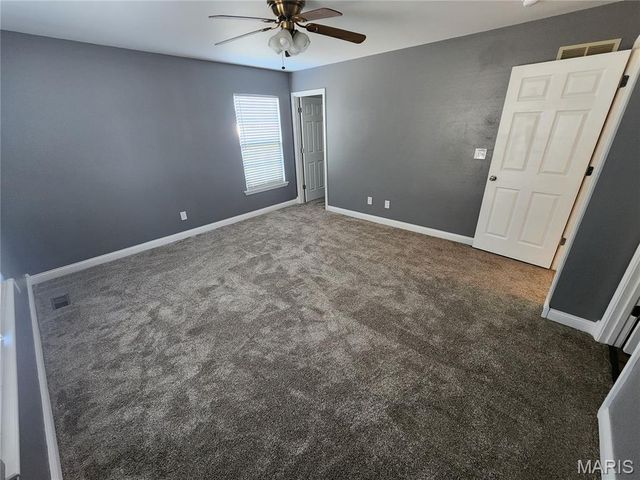 96 Fox Drive, Farmington, MO 63640