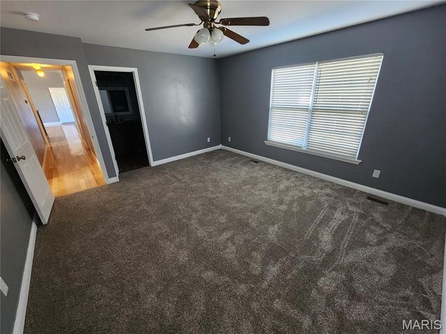 96 Fox Drive, Farmington, MO 63640