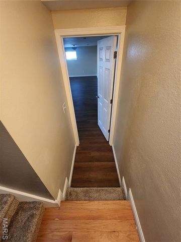 96 Fox Drive, Farmington, MO 63640