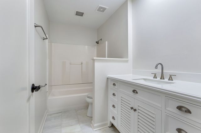 2116 Hobbs Rd Apt N3, Nashville, TN 37215