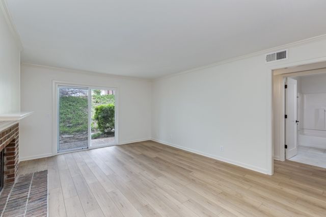 2116 Hobbs Rd Apt N3, Nashville, TN 37215