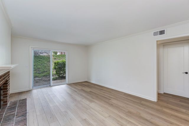 2116 Hobbs Rd Apt N3, Nashville, TN 37215