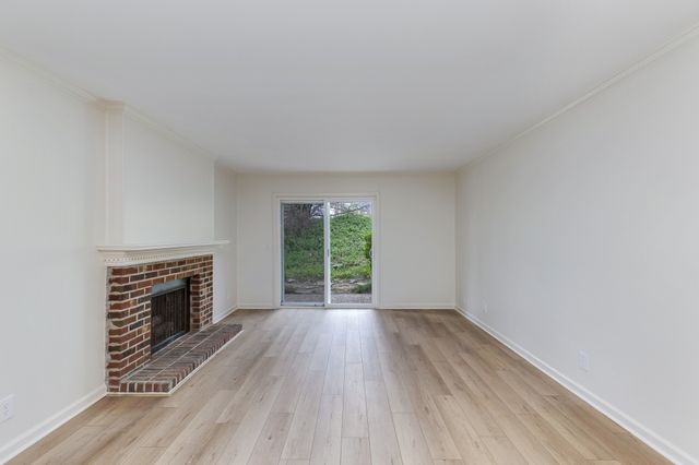 2116 Hobbs Rd Apt N3, Nashville, TN 37215