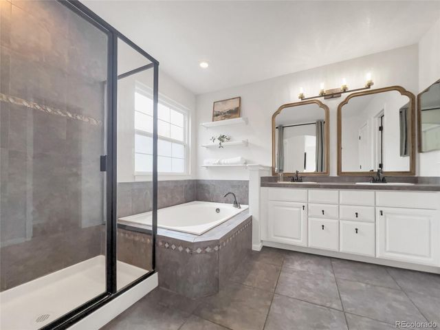 6823 Edgewood Place, Highlands Ranch, CO 80130