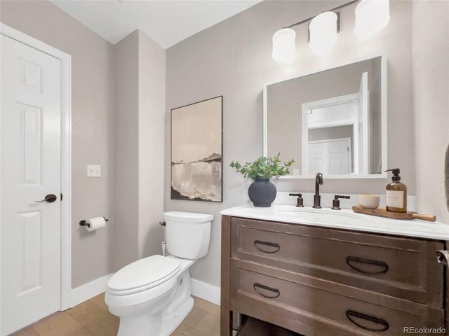 6823 Edgewood Place, Highlands Ranch, CO 80130