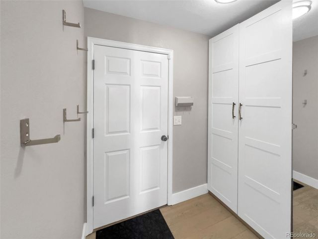 6823 Edgewood Place, Highlands Ranch, CO 80130