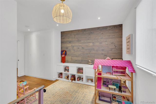 6823 Edgewood Place, Highlands Ranch, CO 80130