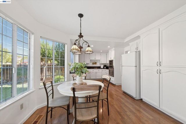 3278 Vermont Pl, Pleasanton, CA 94588