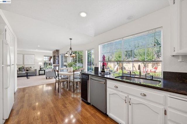 3278 Vermont Pl, Pleasanton, CA 94588
