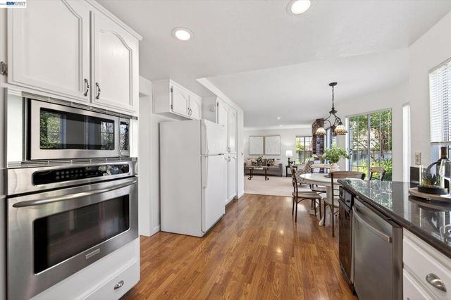 3278 Vermont Pl, Pleasanton, CA 94588