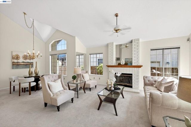3278 Vermont Pl, Pleasanton, CA 94588