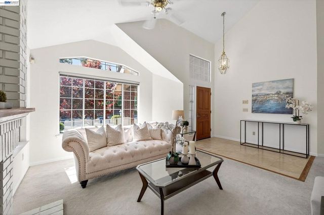 3278 Vermont Pl, Pleasanton, CA 94588