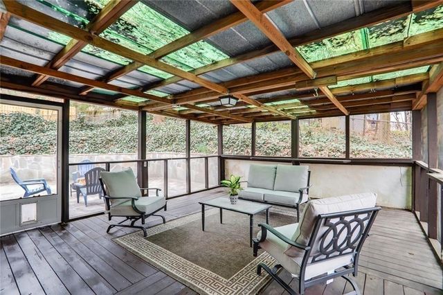 2560 Skyland Trail NE, Brookhaven, GA 30319