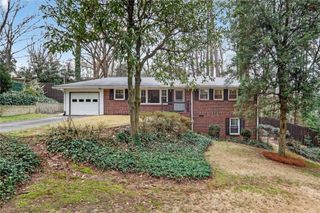 2560 Skyland Trail NE, Brookhaven, GA 30319