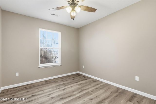 2211 CHOUTEAU LANE, Boonville, MO 65233