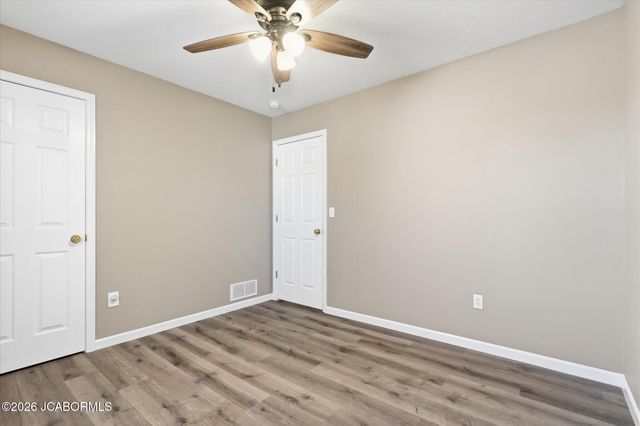 2211 CHOUTEAU LANE, Boonville, MO 65233