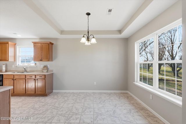 2211 CHOUTEAU LANE, Boonville, MO 65233