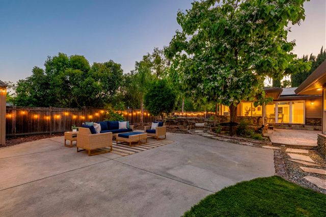 3021 Waterman Ct, El Dorado Hills, CA 95762