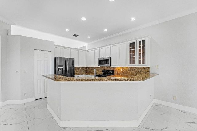 3899 Cascade Terrace, Weston, FL 33332