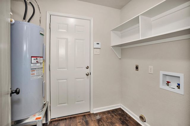 12 Louis Grant, Huntsville, TX 77320