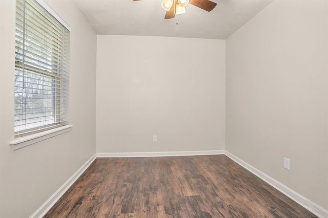 12 Louis Grant, Huntsville, TX 77320