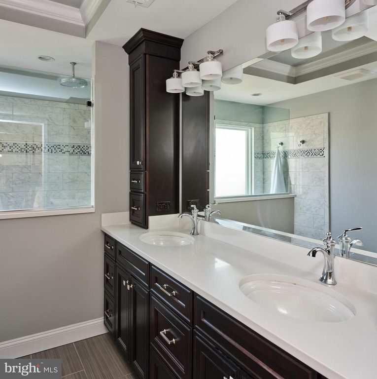 4250 ALY DR, Doylestown, PA 18902