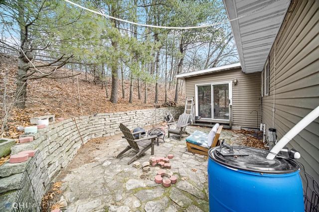 77 Hillcrest Road, Portage, IN 46368