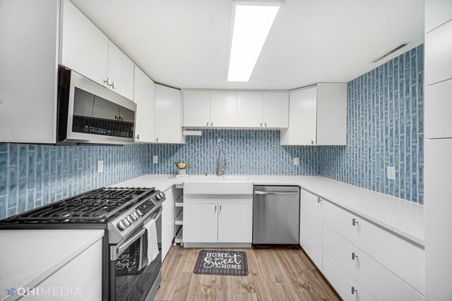 77 Hillcrest Road, Portage, IN 46368
