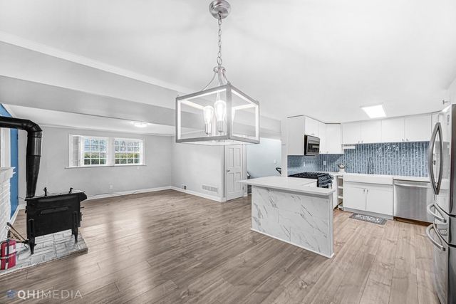 77 Hillcrest Road, Portage, IN 46368