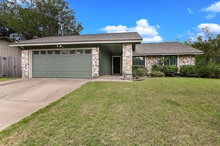 8009 Hillrise DR, Austin, TX 78759
