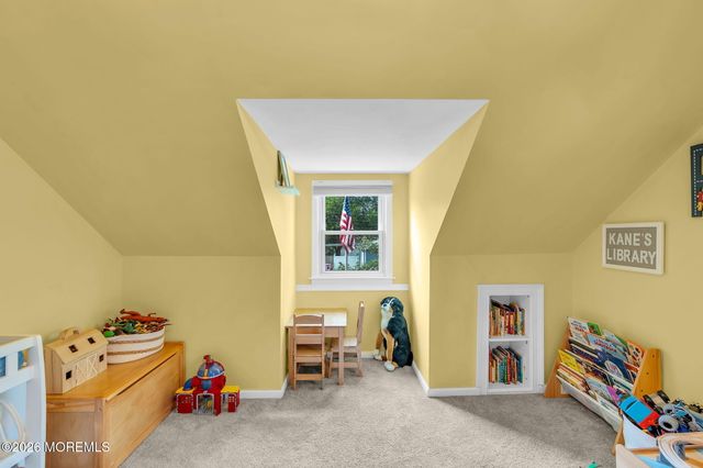 207 Pacific Avenue, Beachwood, NJ 08722