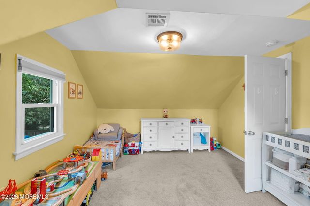 207 Pacific Avenue, Beachwood, NJ 08722