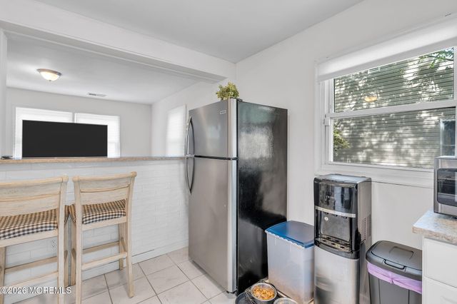 207 Pacific Avenue, Beachwood, NJ 08722