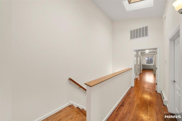 535B Lawn Avenue A, Palisades Park, NJ 07650