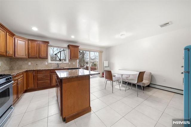 535B Lawn Avenue A, Palisades Park, NJ 07650