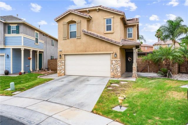 7933 Shadow Trails Lane, Jurupa Valley, CA 92509